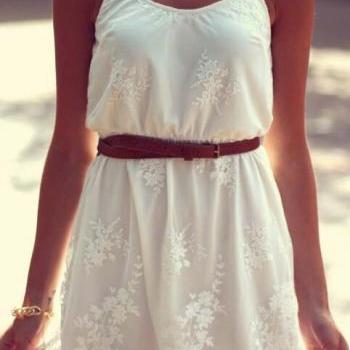 White Embroidered Lace Dre..